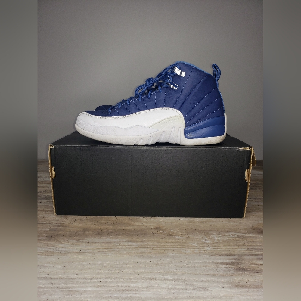 Jordan Retro 12 Kids Sneakers - Indigo and White - Picture 3 of 8